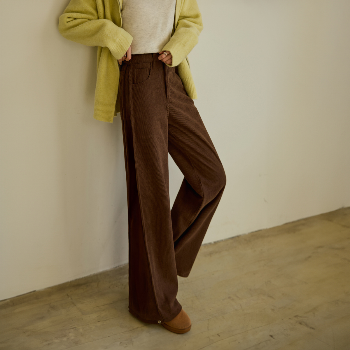 3TYPE Corduroy V-neck Raised Wide Pants
