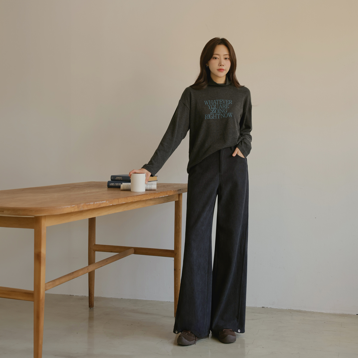 3TYPE Corduroy V-neck Raised Wide Pants