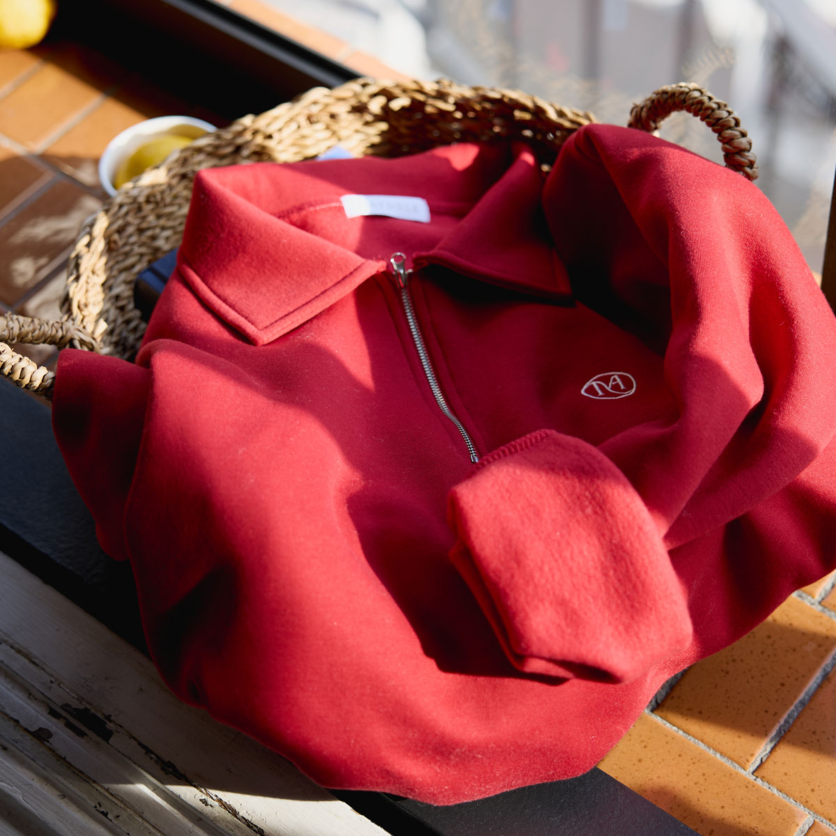 <b>[Made]</b> Embroidered collar zip-up fleece man-to-man