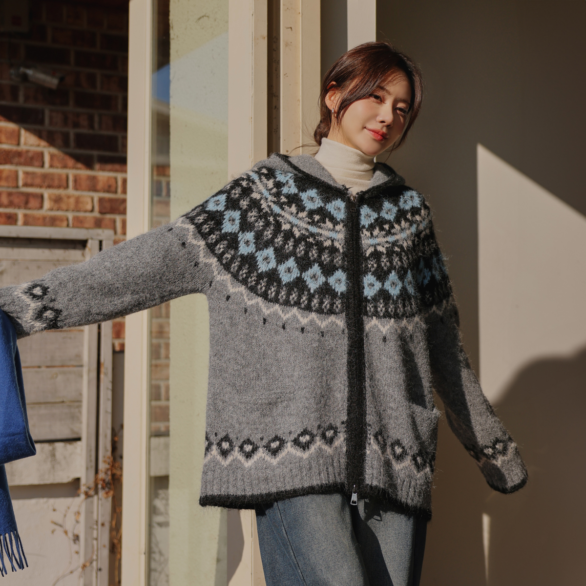 Hairy Nordic Hooded Zip-up Knit