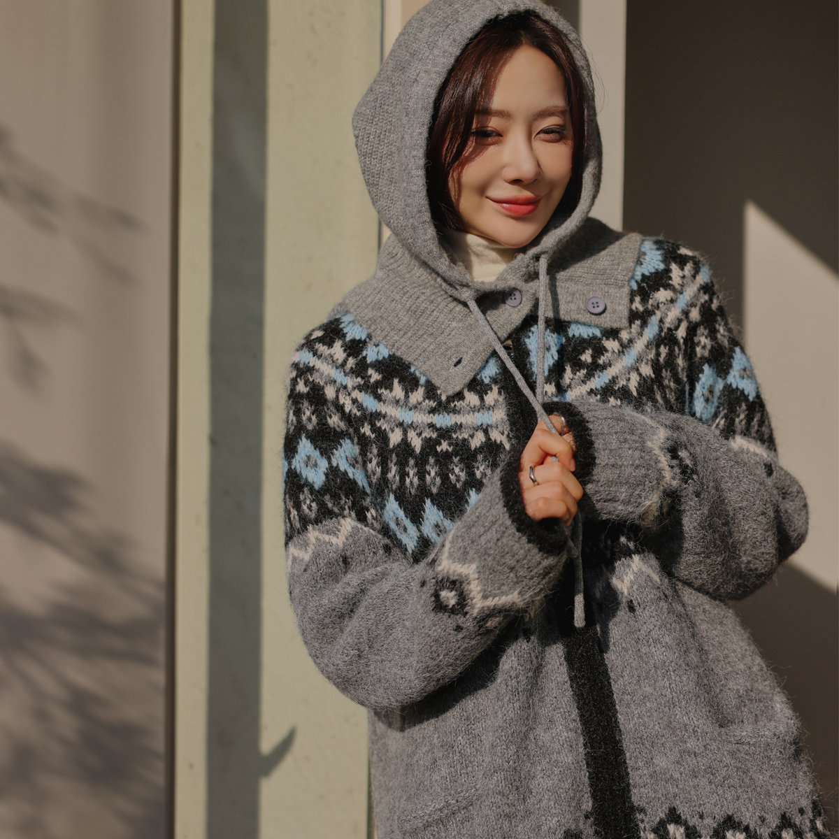 Hairy Nordic Hooded Zip-up Knit