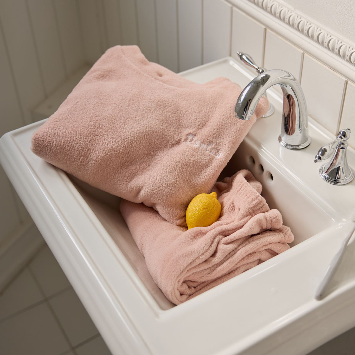 Honey Sleep Embroidery Sleepwear Set