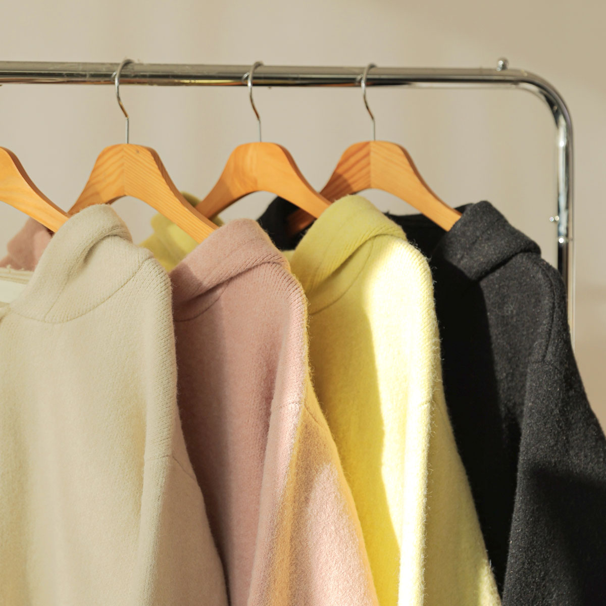 Candy Two Way Hooded Zip-Up Knit