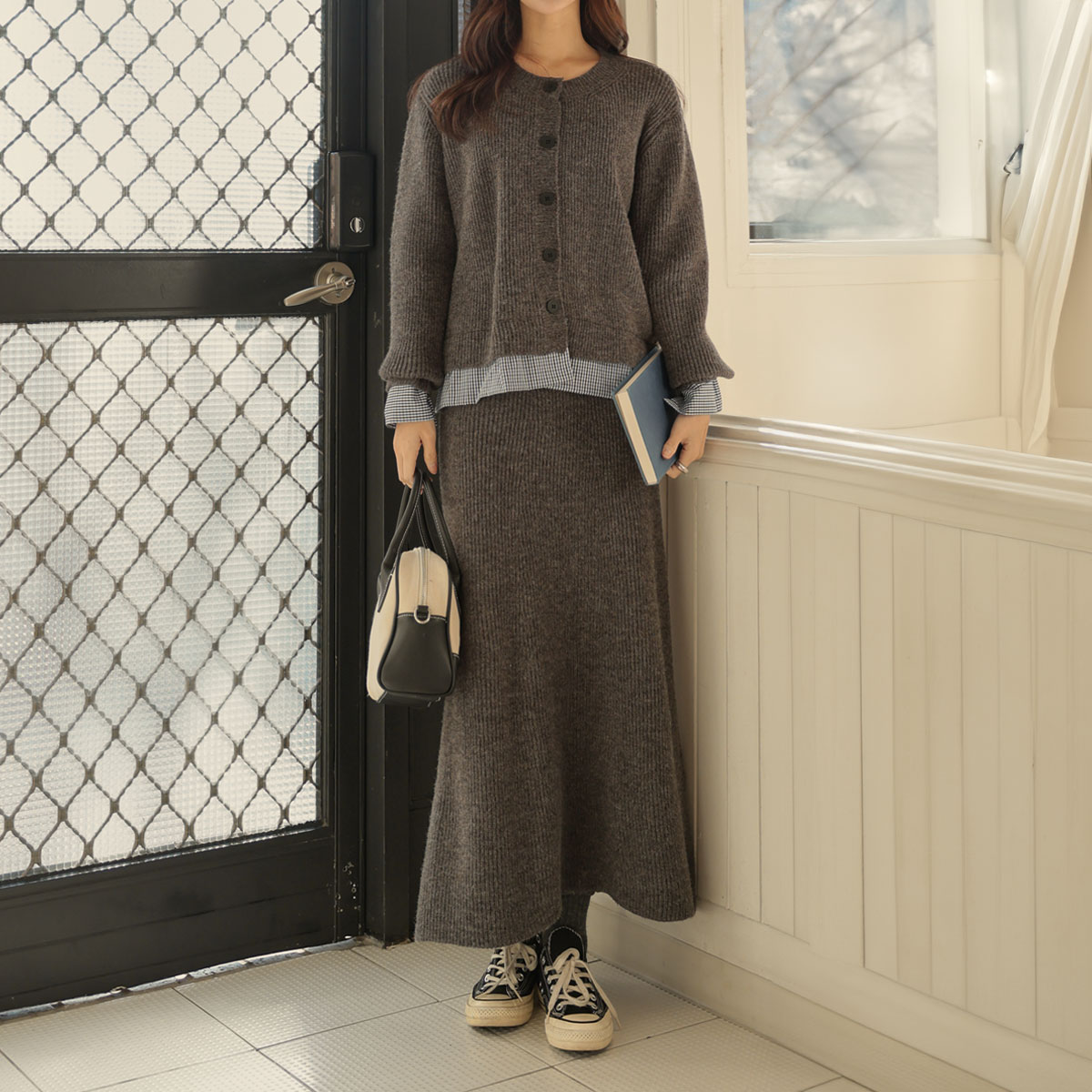 Checked color knit top and bottom set