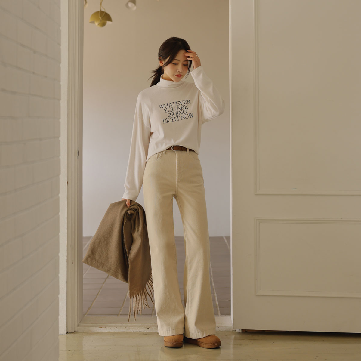 Winterspan mink fur corduroy semi-bootcut