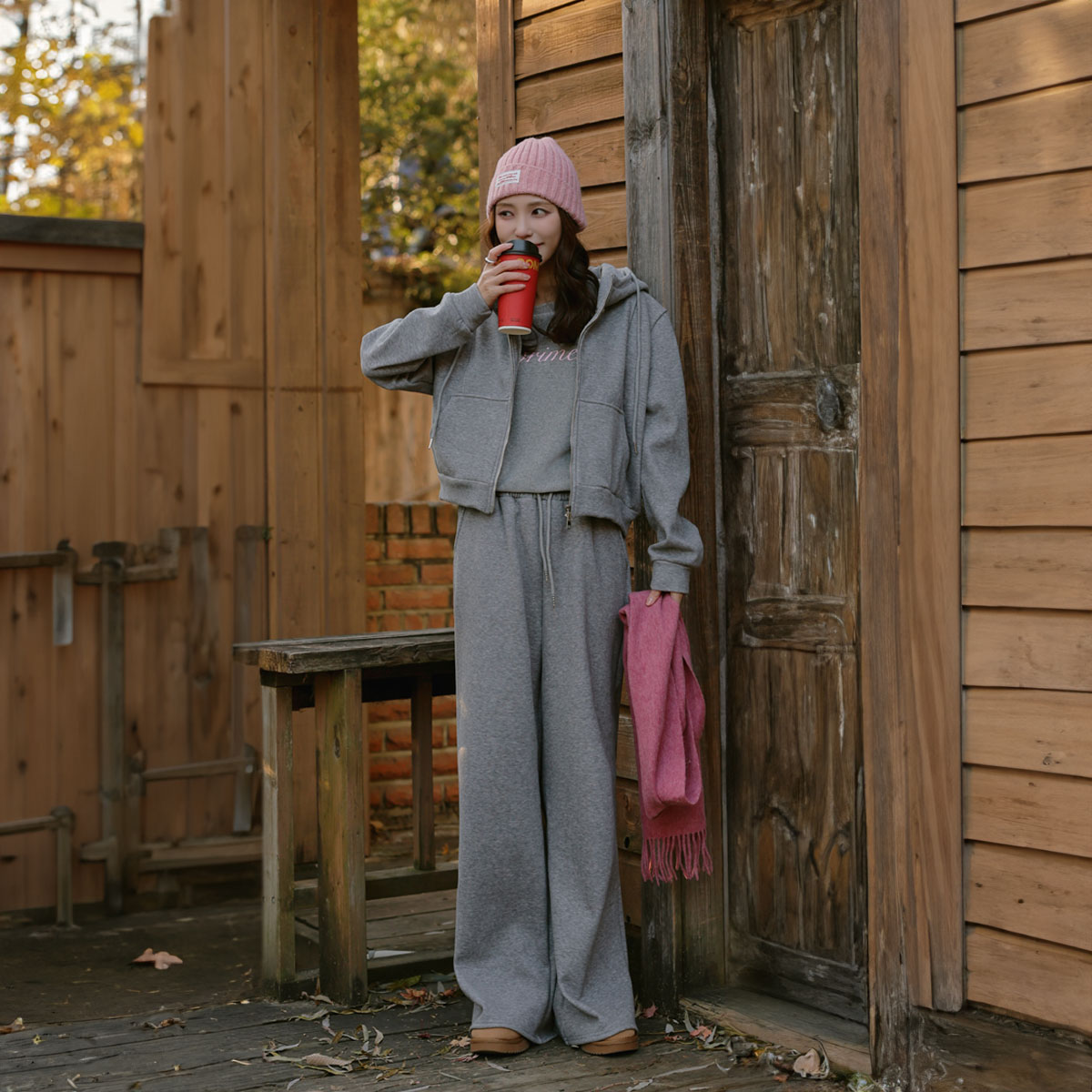 Hooded two-piece set with a hooded turtleneck top and bottom