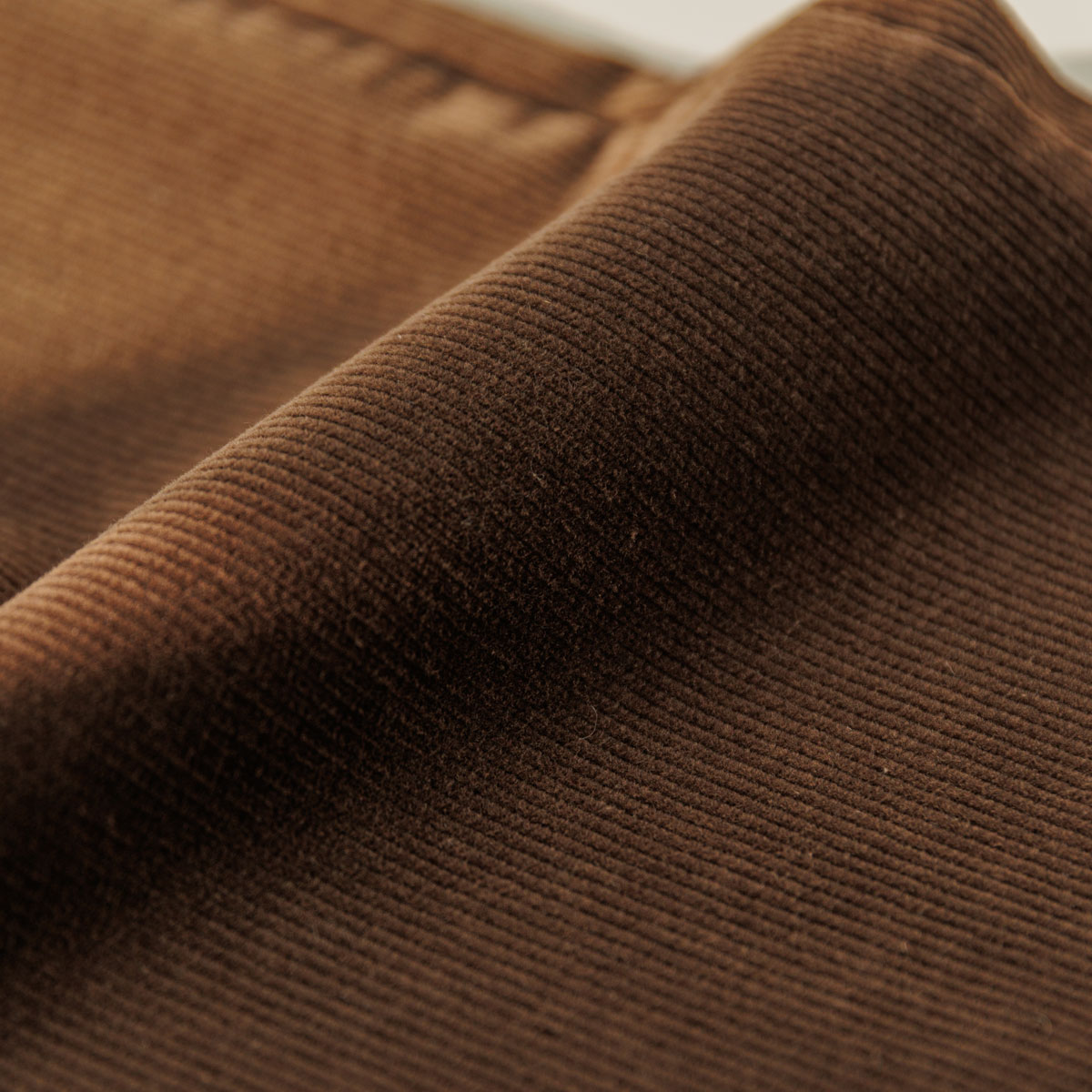 Wide corduroy pants with back pocket band