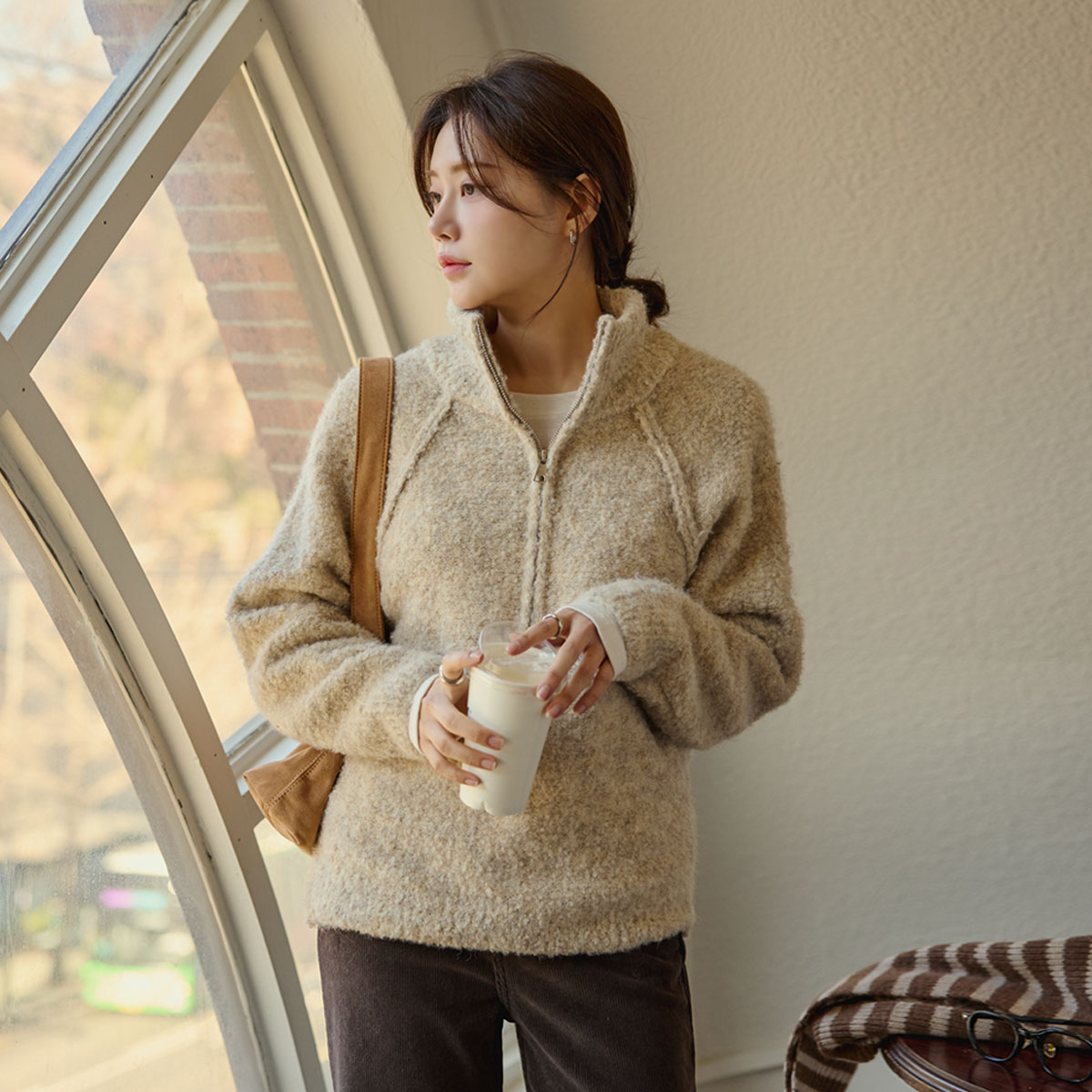 More Buckle Half-zip Knit