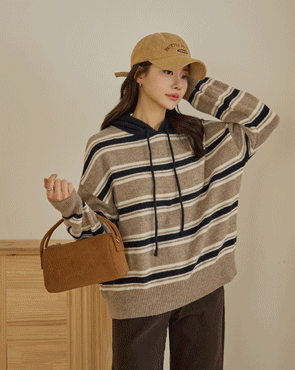 And Hood single-breasted knit