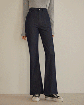 Non-fade raised fleece bootcut denim pants