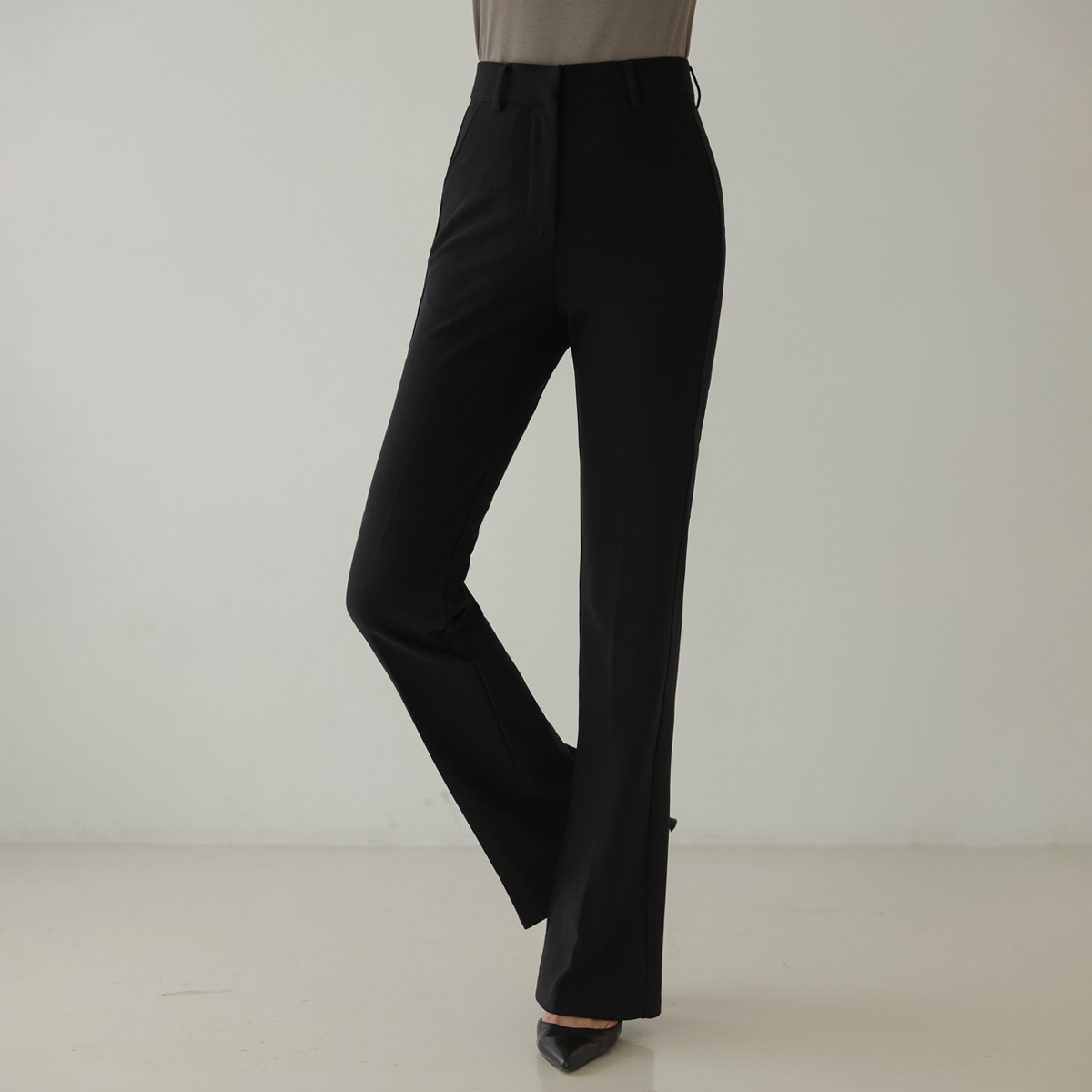 3TYPE Sharp Spandex Banding Bootcut Slacks