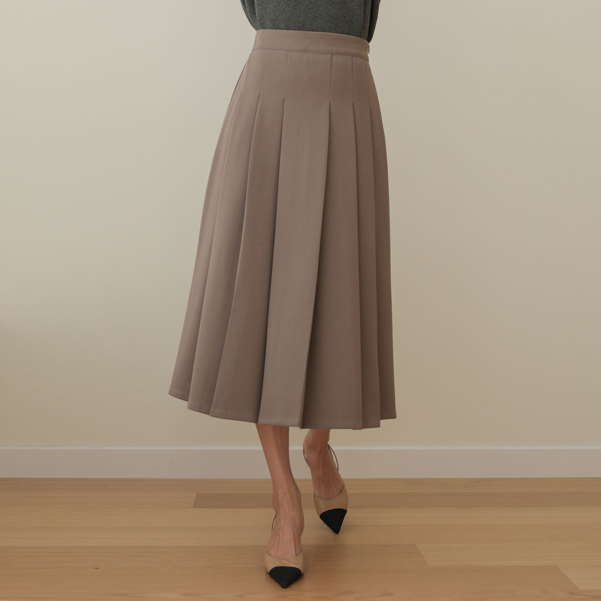 Danarong Pleated skirt