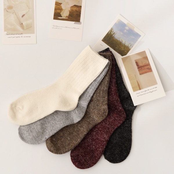 <b>[Special Offer 1+1]</b> Cozy Basic Angora Socks