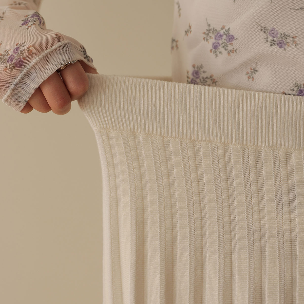 Lily Banding Knit Pleated Skirt