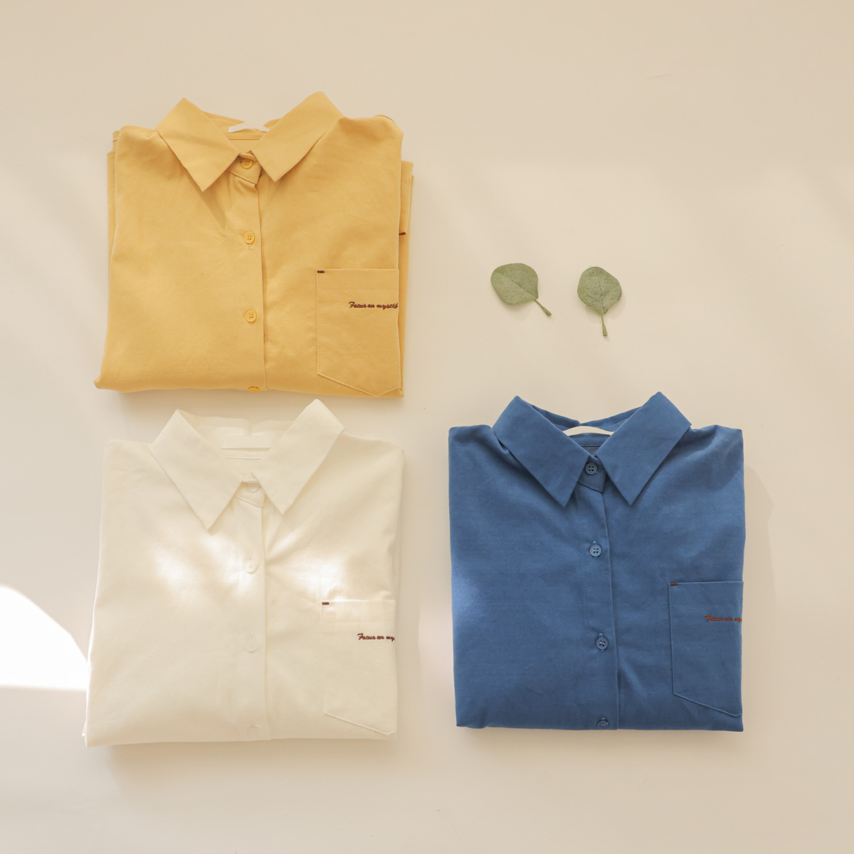 Font embroidered fleece shirt