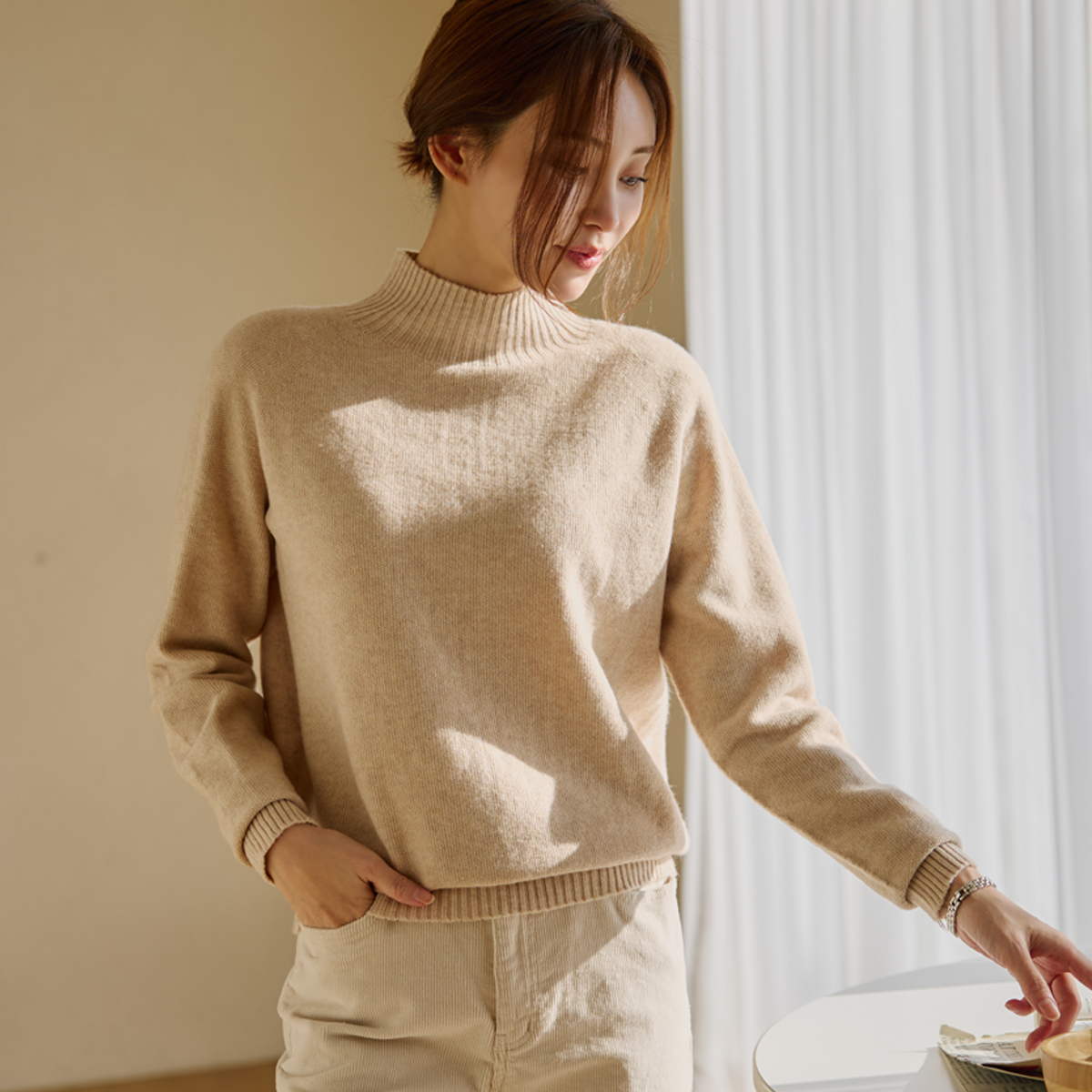 Holgarment Slim Fit Half-Neck Knit