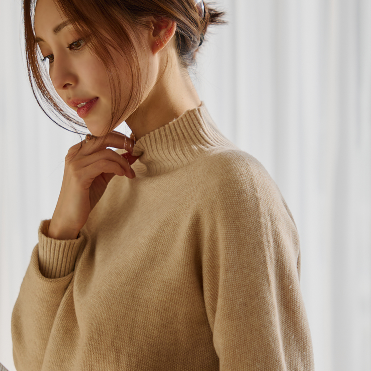 Holgarment Slim Fit Half-Neck Knit