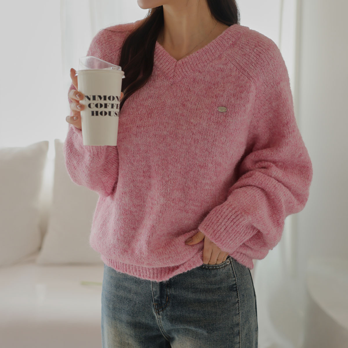 pendant hairy V-neck knit