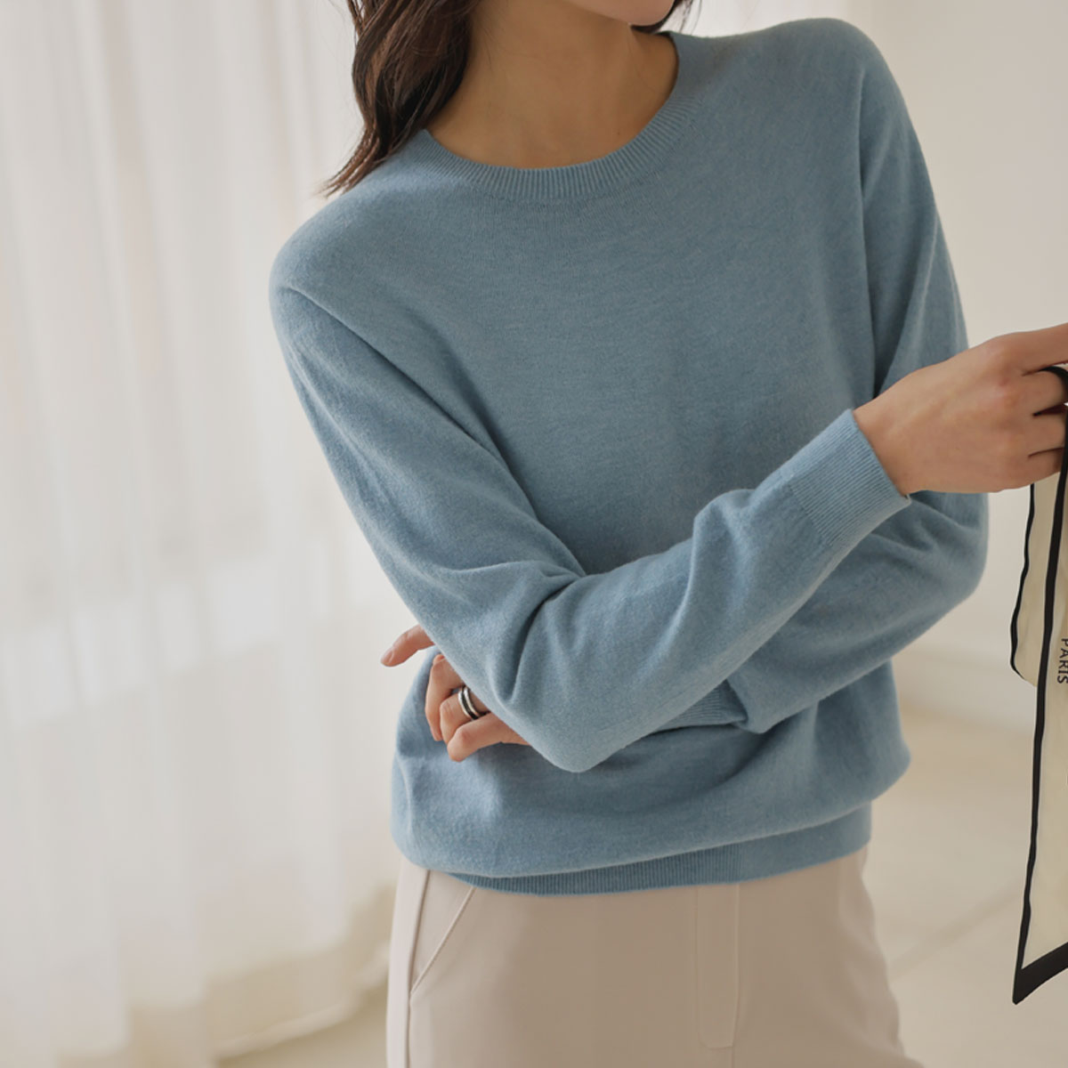 Soft high-end round knit