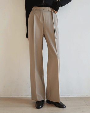 Deering Belted Pin Tuck Wide Slacks