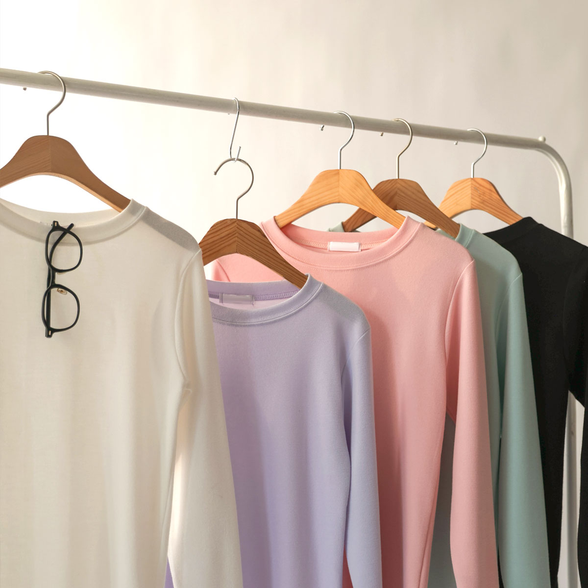 Soft Skin Basic Round T-shirt (5 colors)