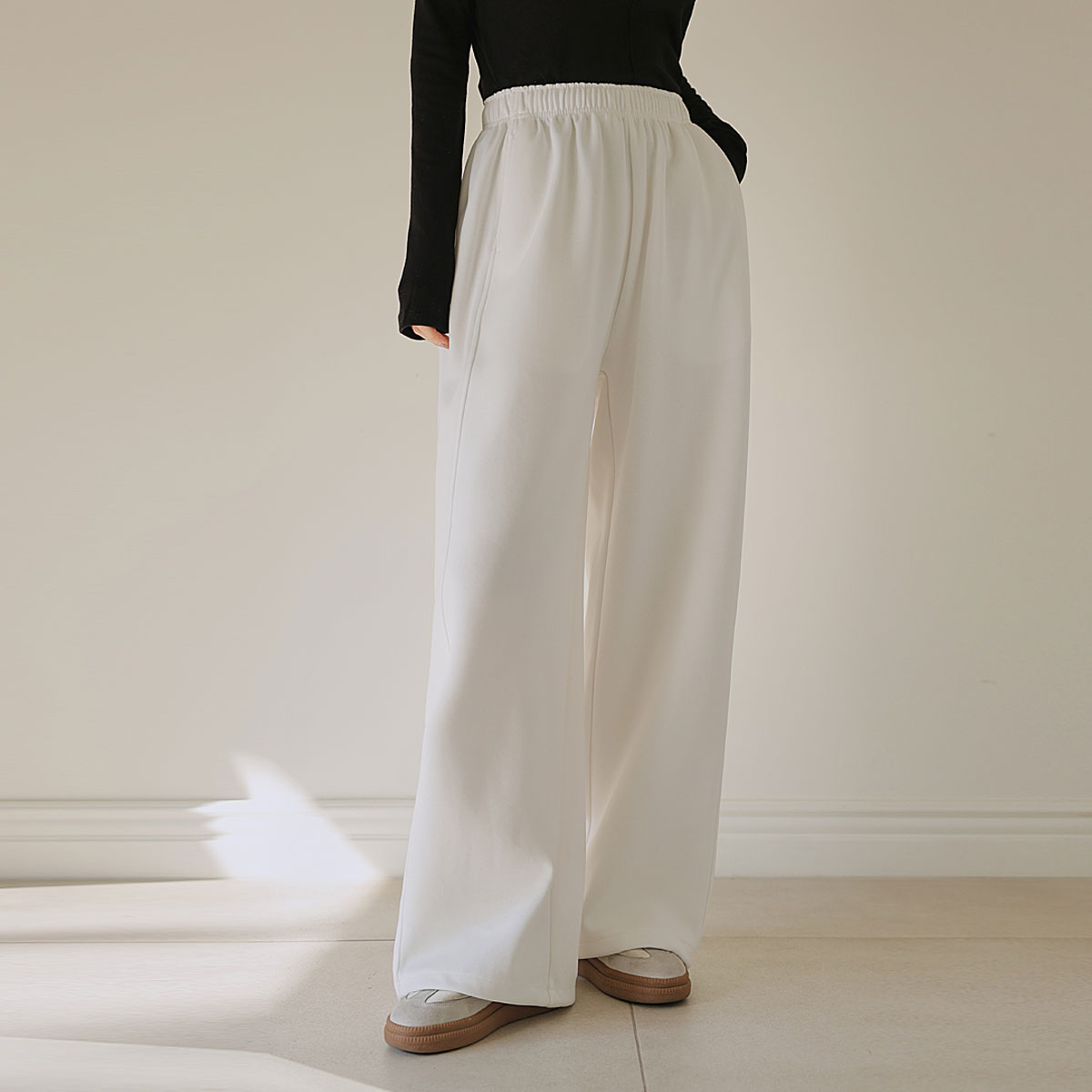 3TYPE optical illusion side-cut training pants