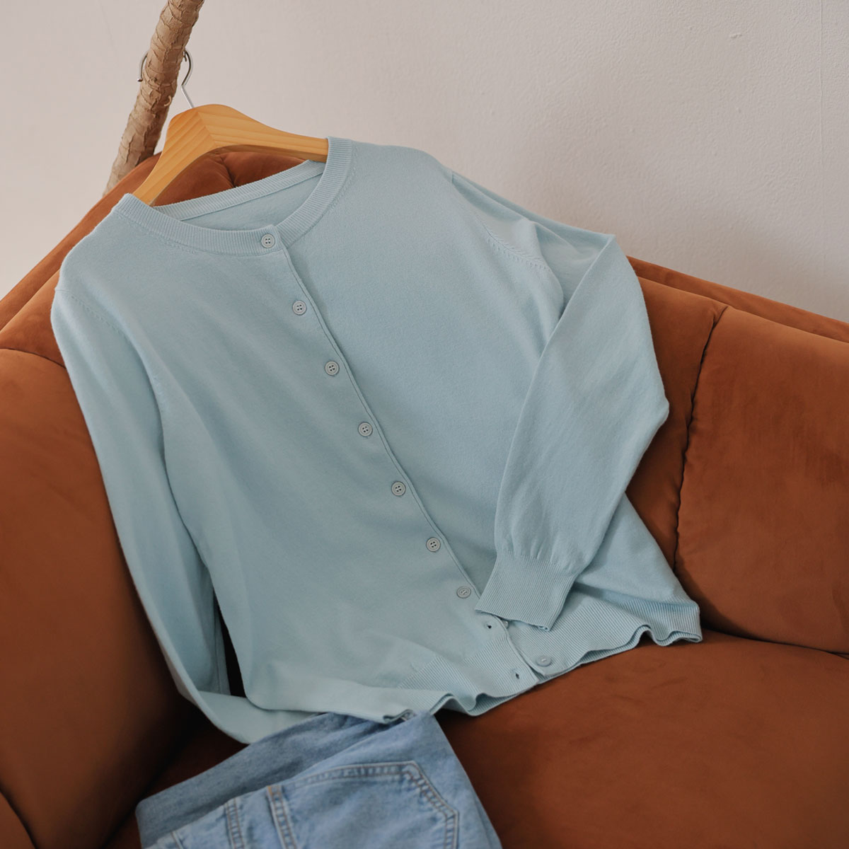 <b>[Special 2-Piece Offer]</b> Soft Attachment Basic Cardigan (Viscose)