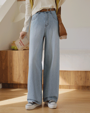 Soft cotton-washed wide denim pants