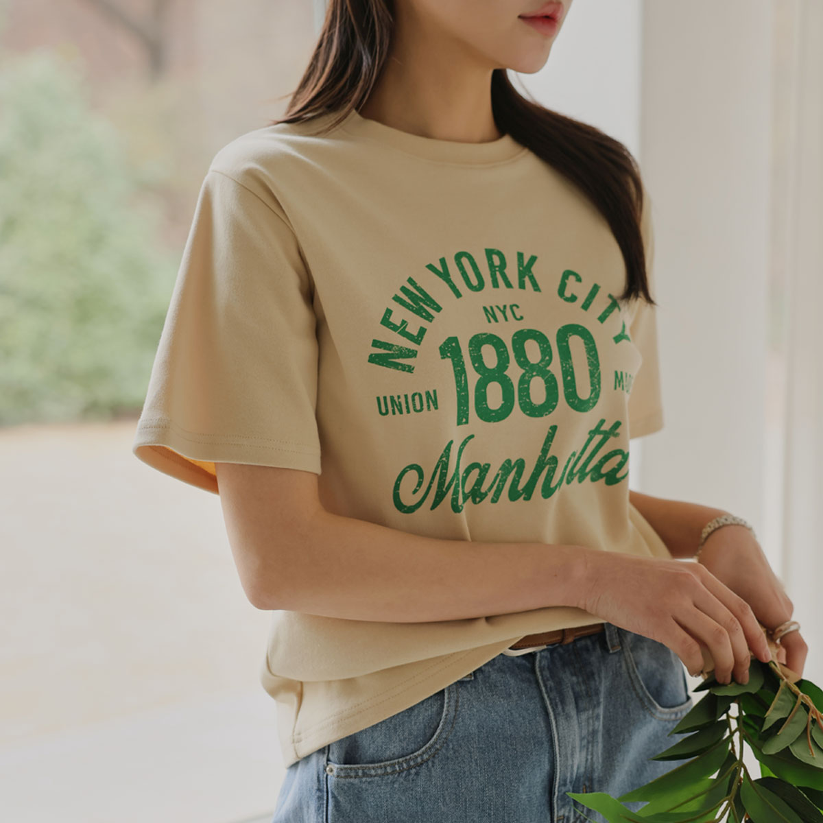 Crackfont Span Short T-shirts