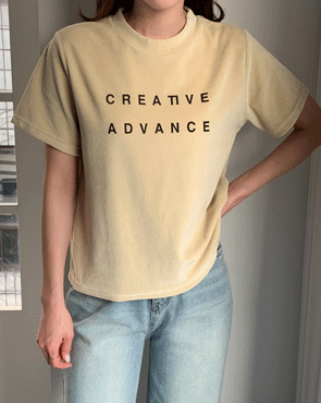 <b>[Limited Quantity SALE]</b> Cri Veloa Lettering T-shirt