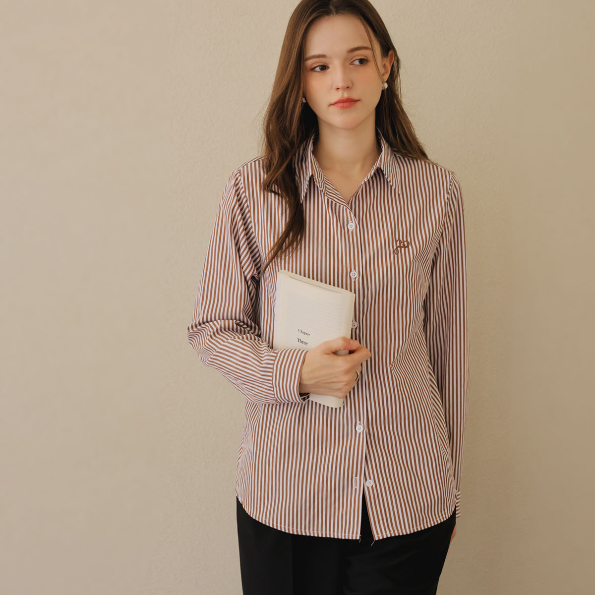 <b>[Daily Essential/Wrinkle-Free]</b> Wrinkle-Free Love Embroidery Stripe Shirt