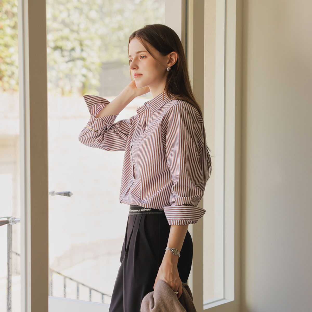 <b>[Daily Essential/Wrinkle-Free]</b> Wrinkle-Free Love Embroidery Stripe Shirt