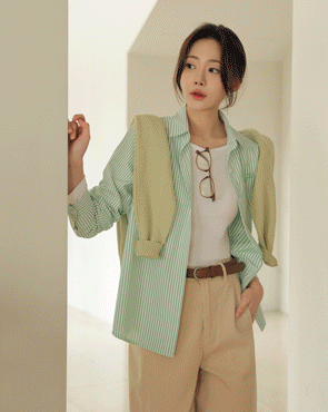 <b>[Daily Essential/Wrinkle-Free]</b> Wrinkle-Free Love Embroidery Stripe Shirt