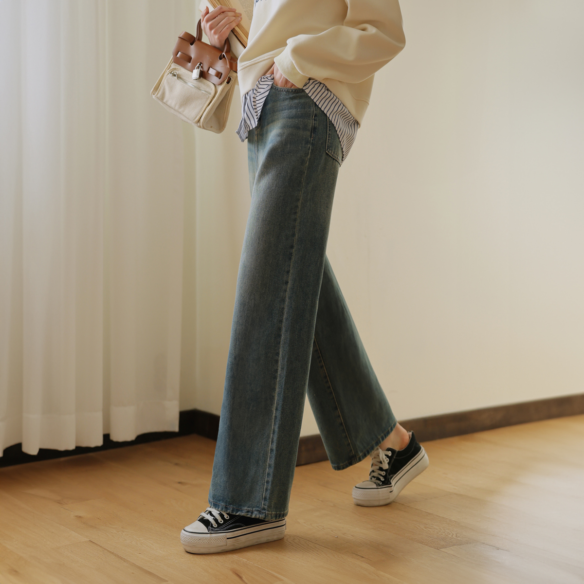 3TYPE Firm-Fit Wide Denim Pants