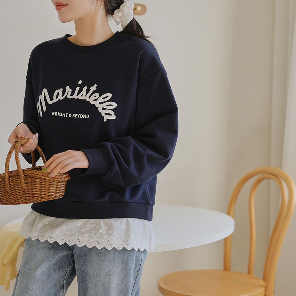 Lace Frill Sweatshirt