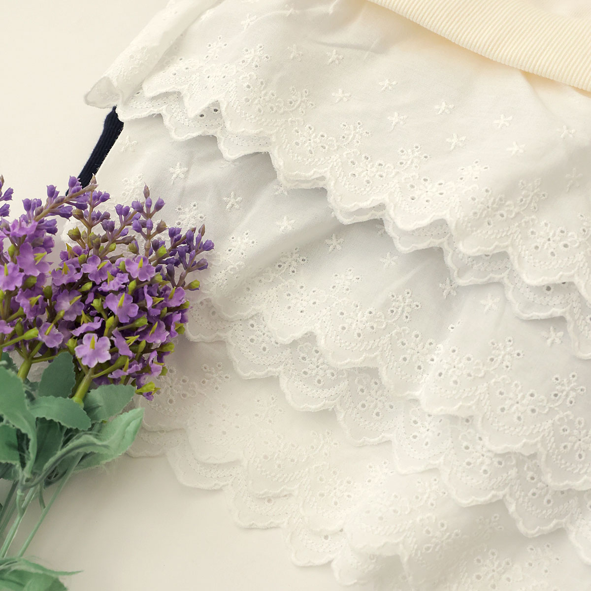 Lace Frill Sweatshirt