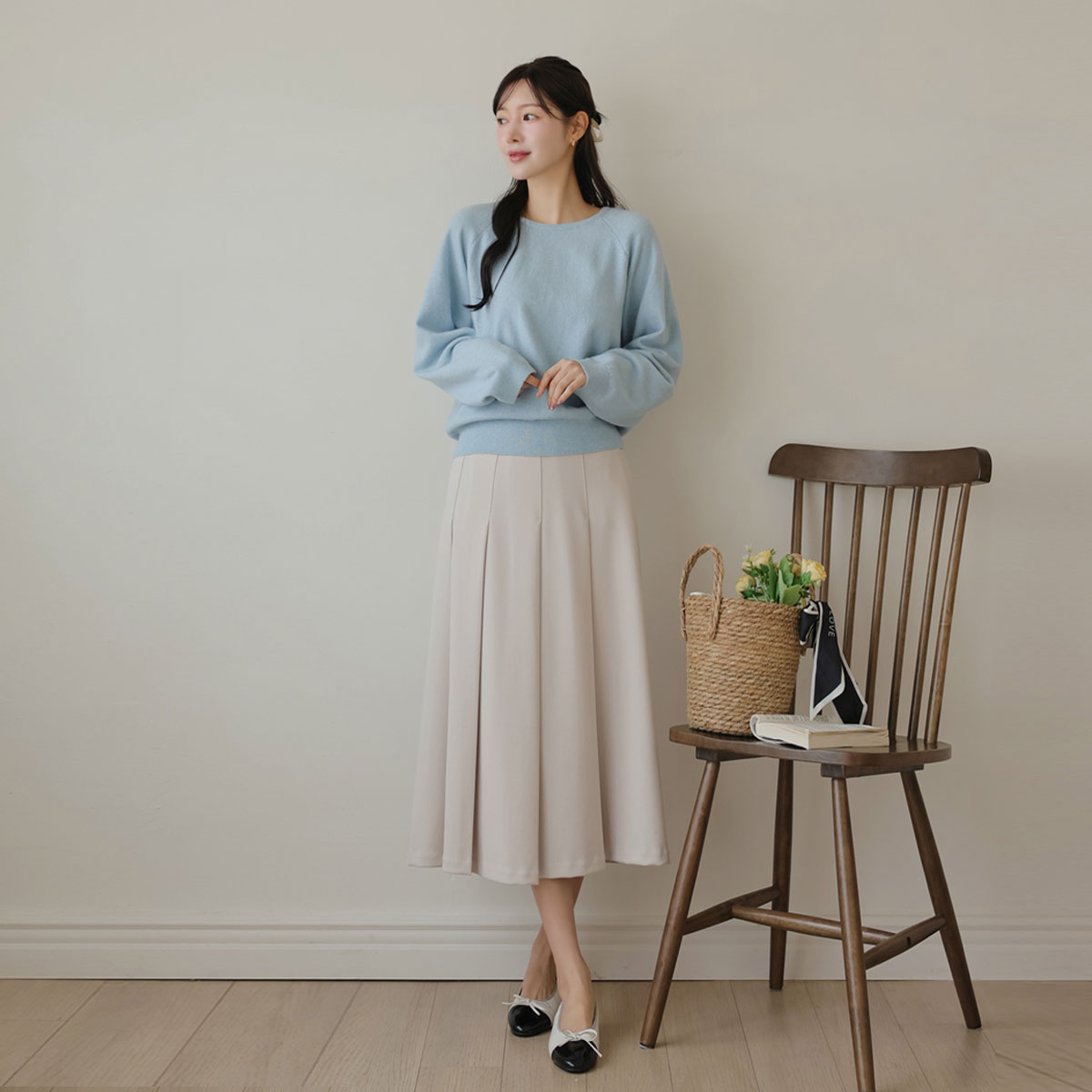 Mute Banding Pleated Skirt