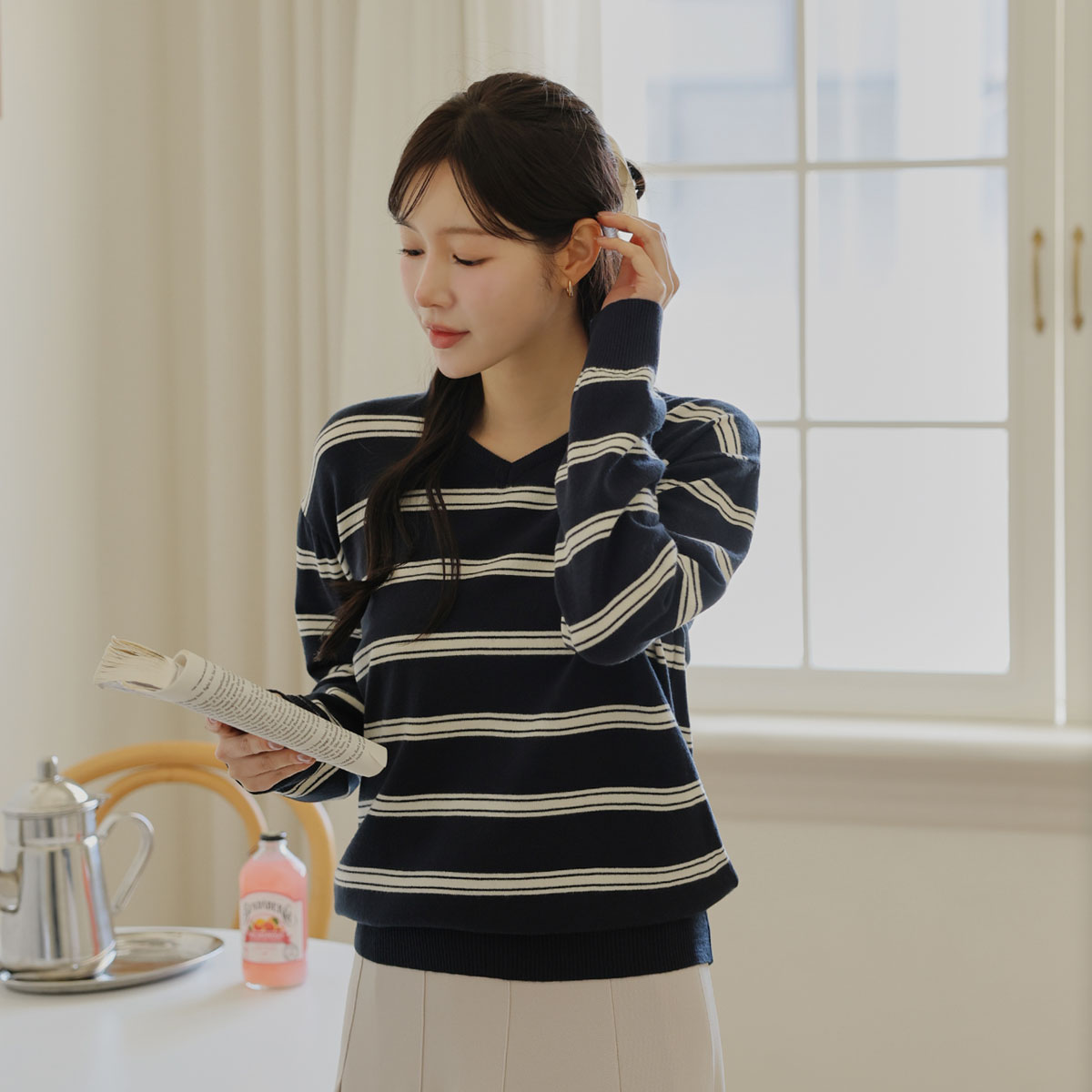 Sand V-neck striped knit