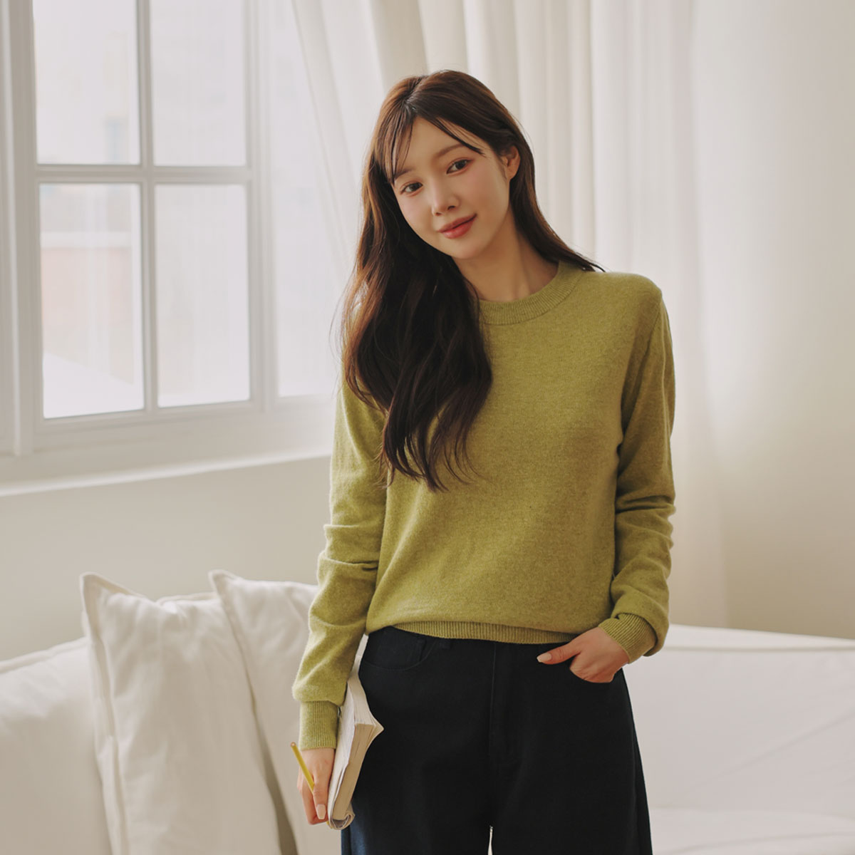 Hamel Cashmere Fine Wool Round Knit