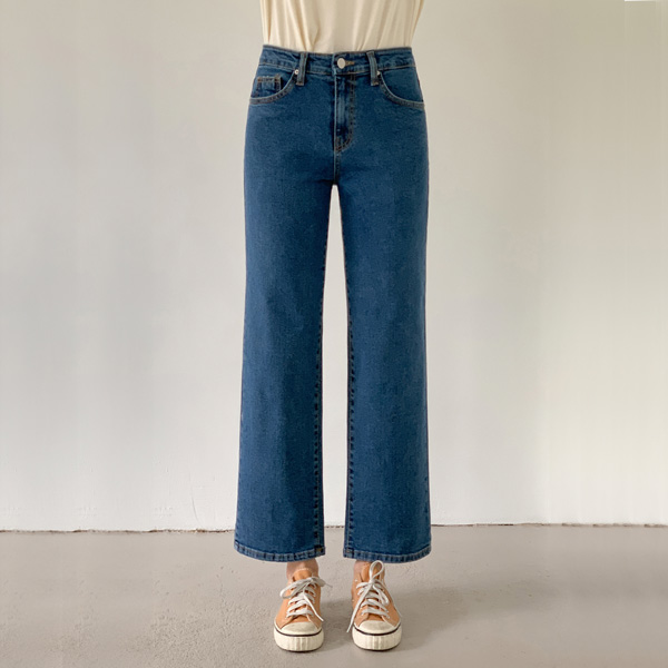 <b>[Limited Quantity SALE]</b> Slim, Firm Fit, Tension Straight Denim Pants