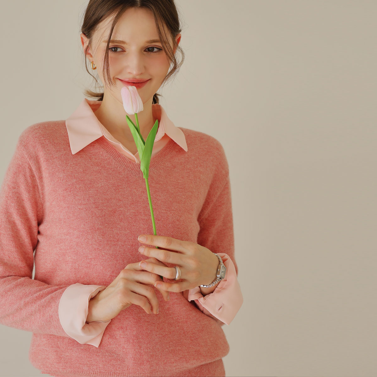 Hamel Cashmere Wool V-neck Knit