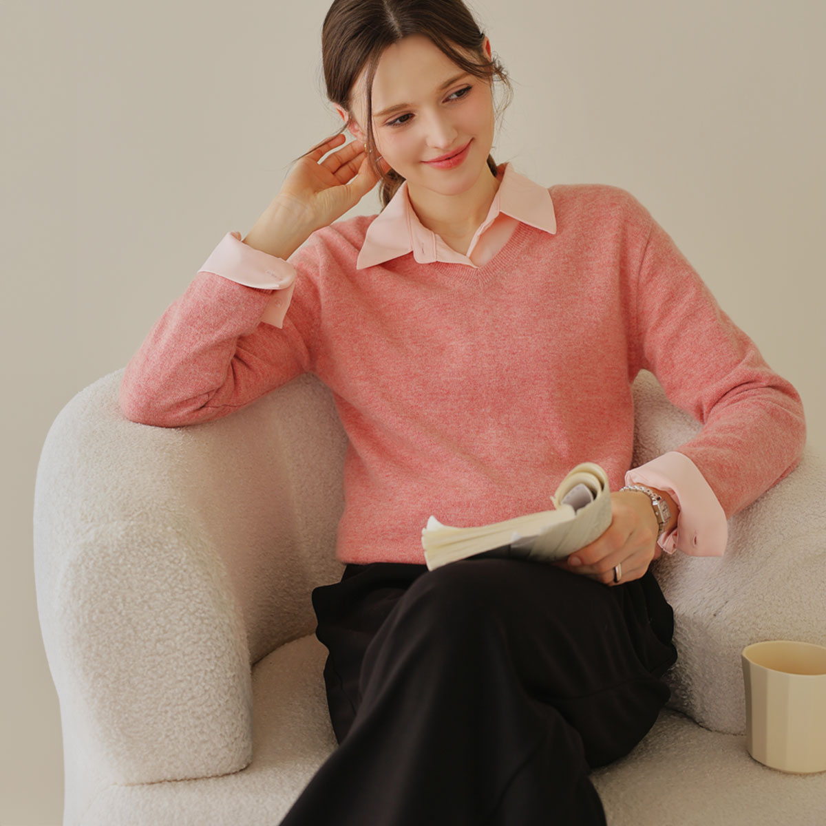 Hamel Cashmere Wool V-neck Knit