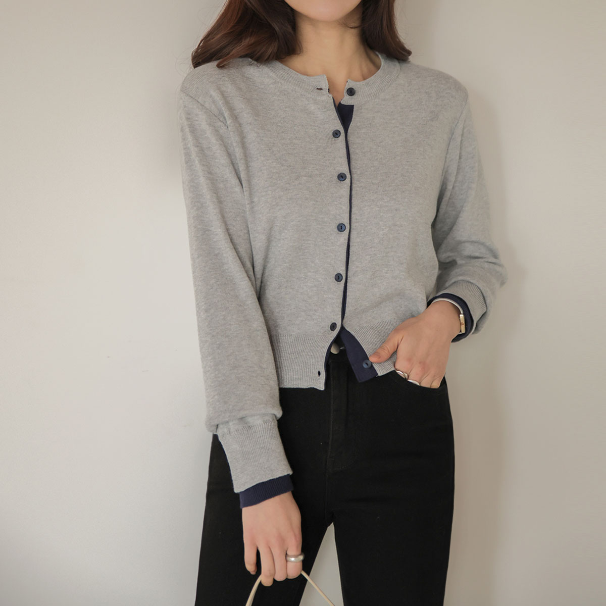 Color blocking line slit cardigan knit