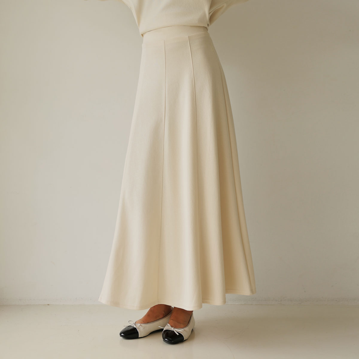 <b>[Limited Quantity SALE]</b> Volume Up Mermaid Autumn Rong Skirt (2 sizes)