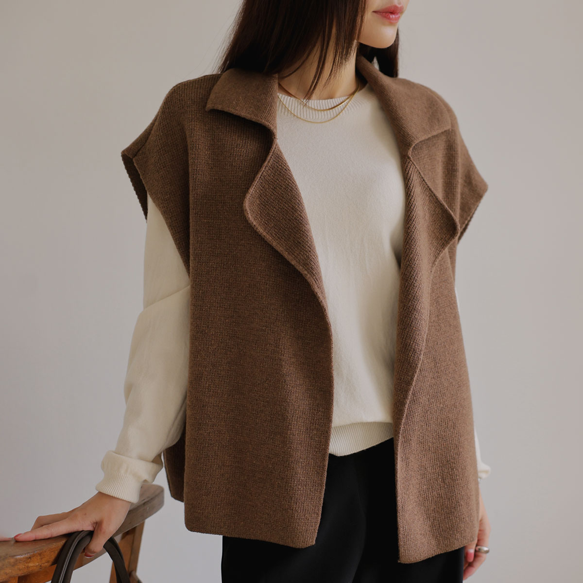 <b>[Limited Quantity SALE]</b> Double Collar Knit Vest