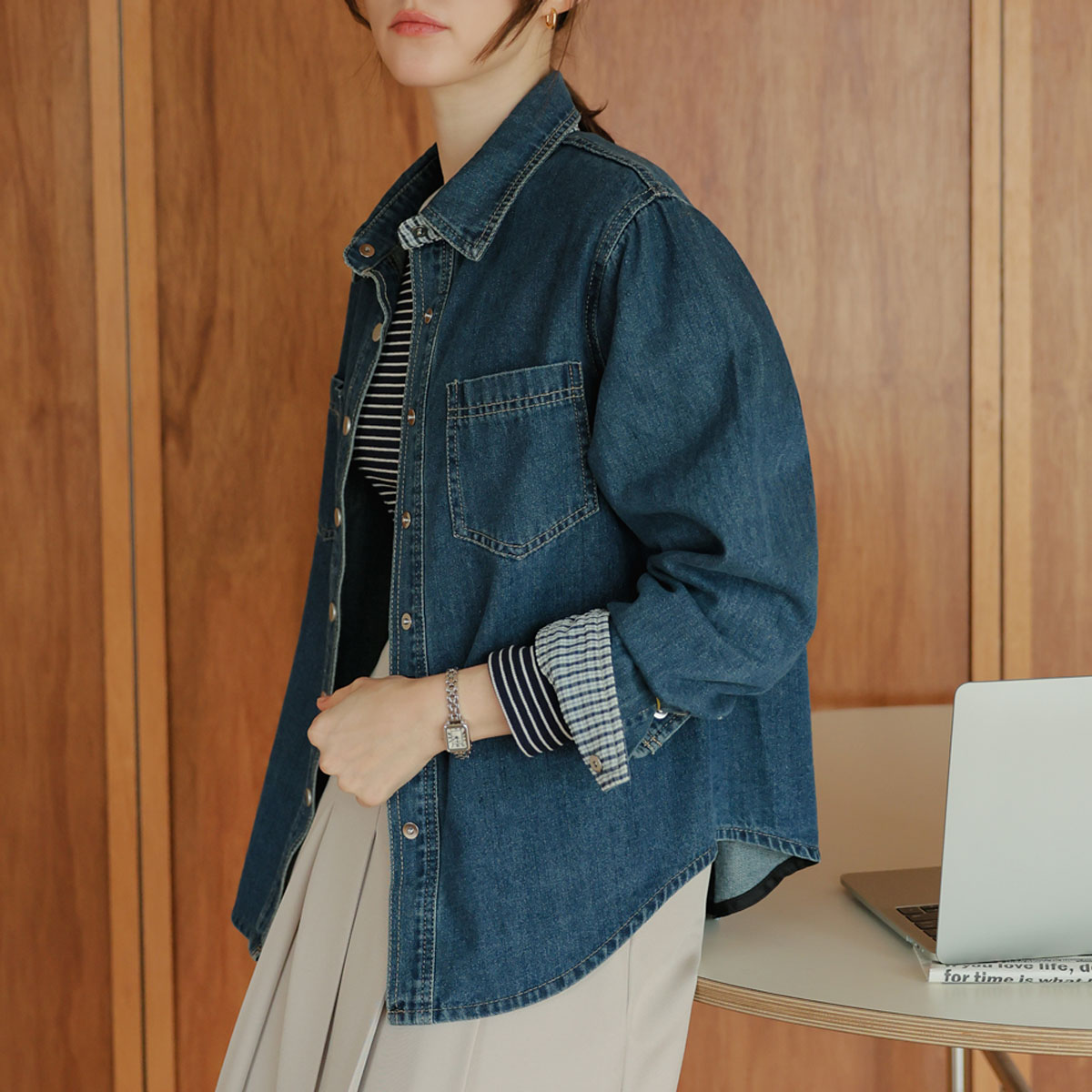 Soft check color blocking blue jeans