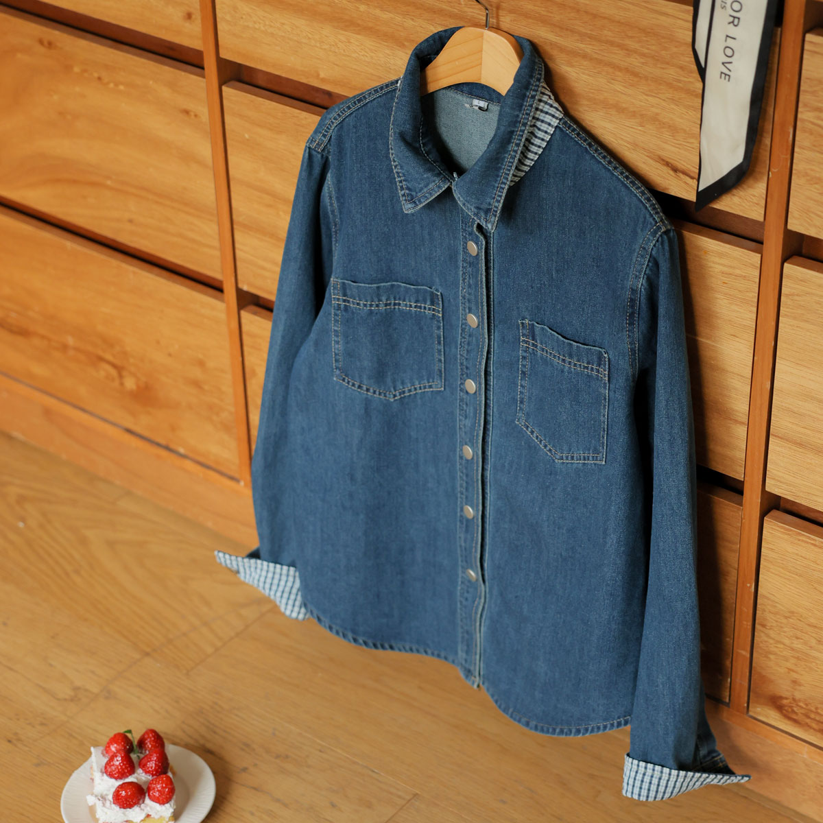 Soft check color blocking blue jeans