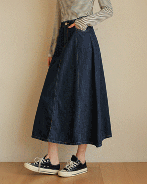 Cotton cut flare denim skirt