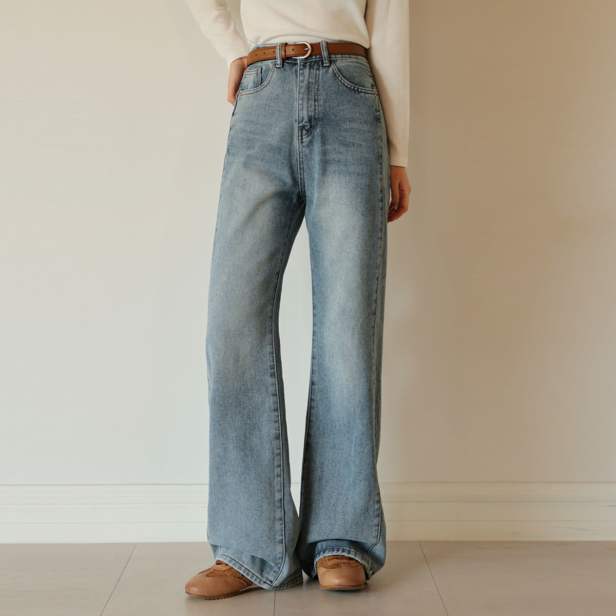 2TYPE Washed diagonal cut wide denim pants