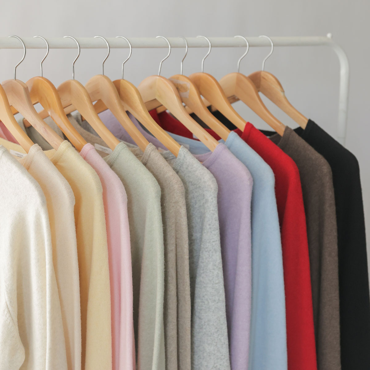 Lambswool raglan round knit